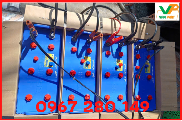 Bình Ắc Quy Hết Điện Có Sạc Lại Được Không? 